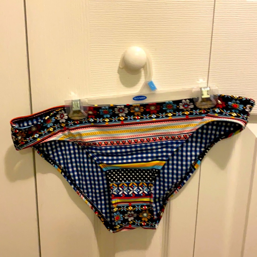 2/$15 Colourful MAIA bikini bottoms size xl